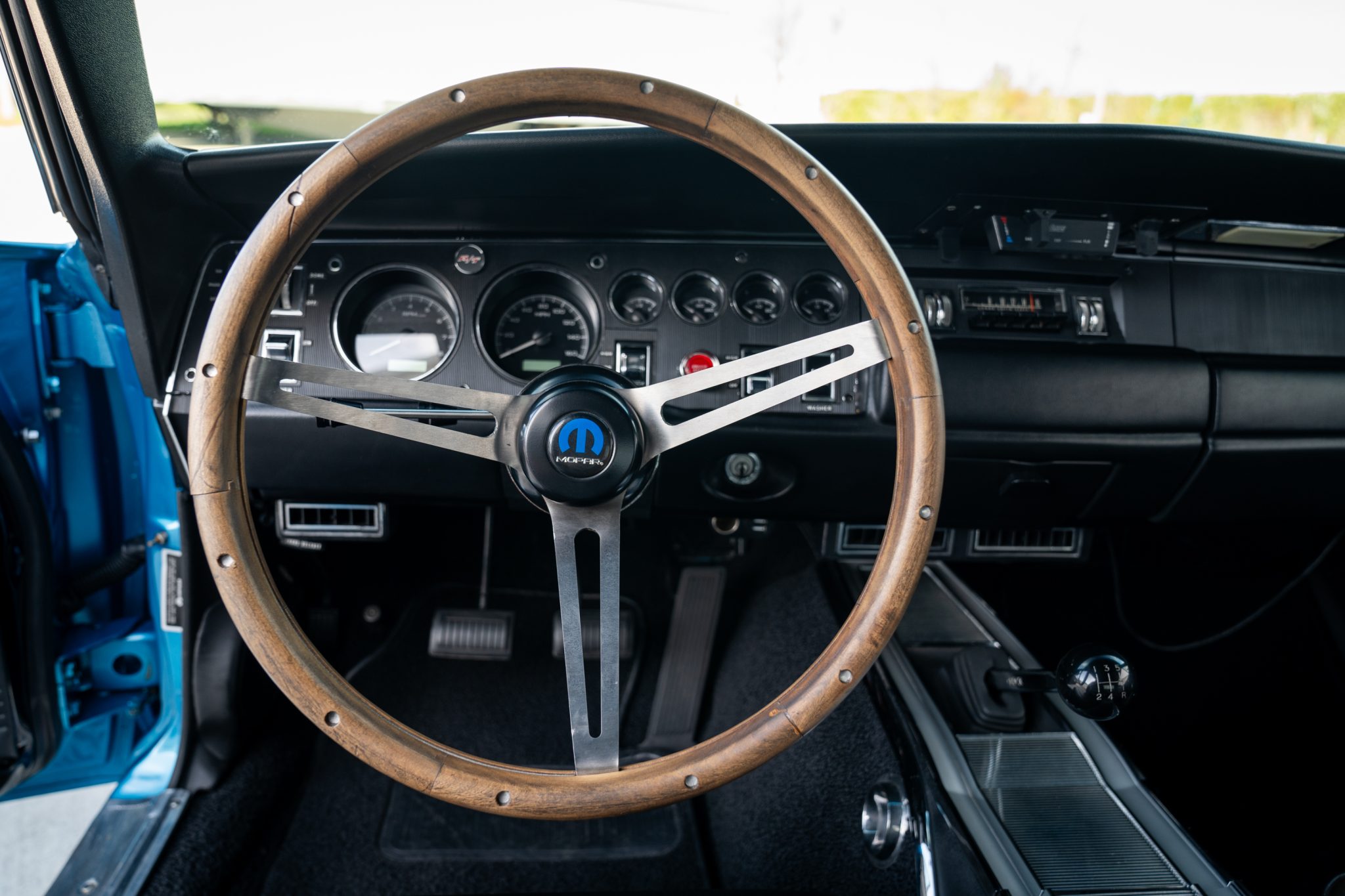 emi–Powered 1968 Dodge Charger RT 5-Speed